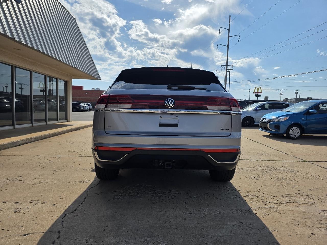Volkswagen Atlas Cross Sport 2.0T SE w/Technology 4MOTION 2025