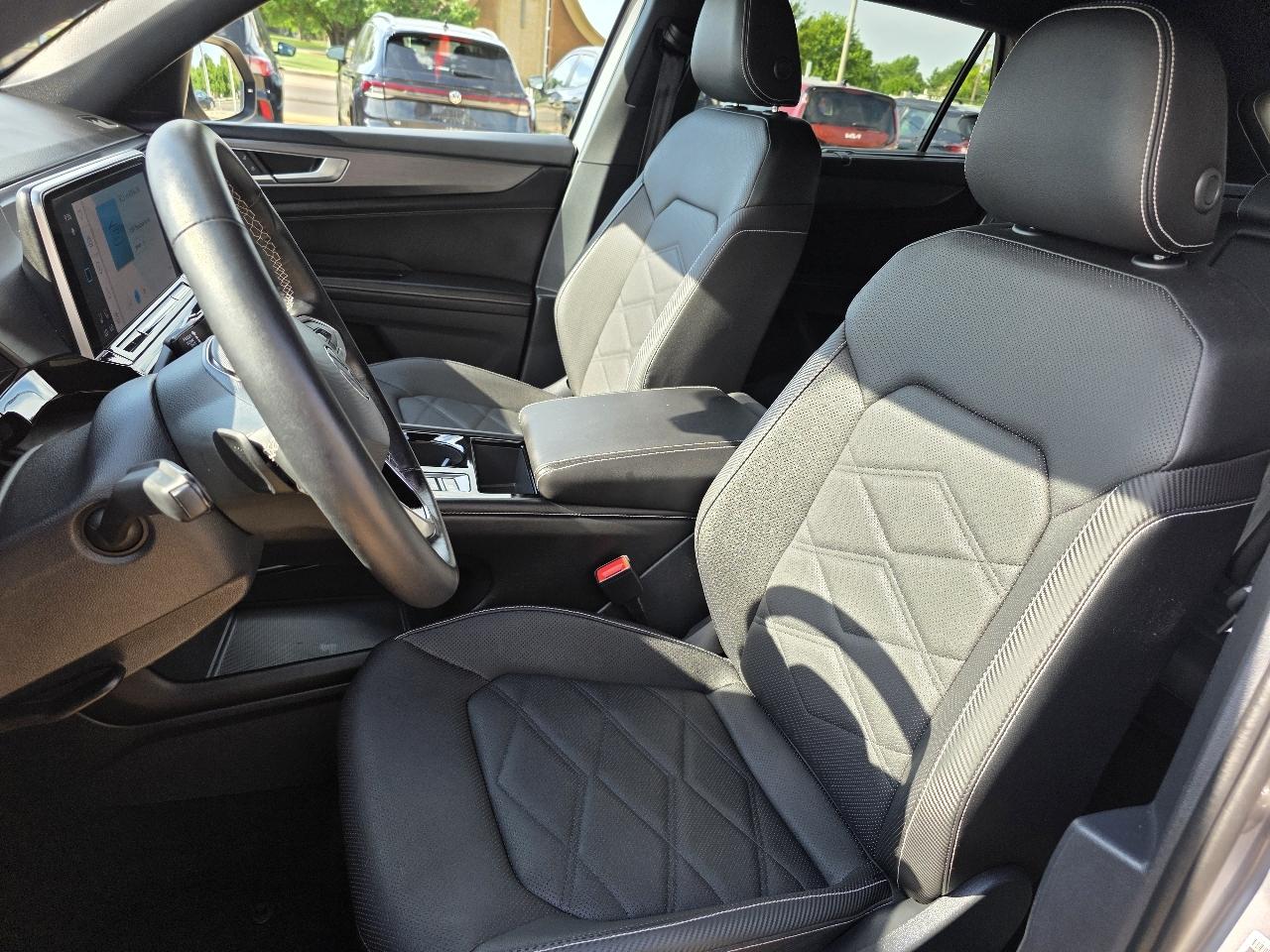 Volkswagen Atlas Cross Sport 2.0T SE w/Technology 4MOTION 2025