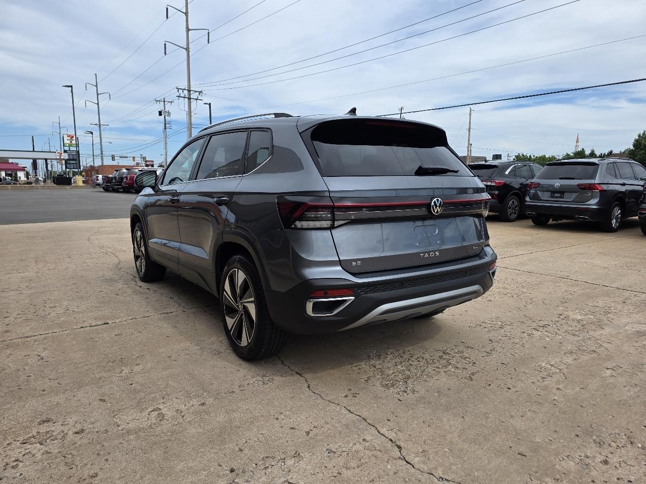 Volkswagen Taos SE 4Motion 2025
