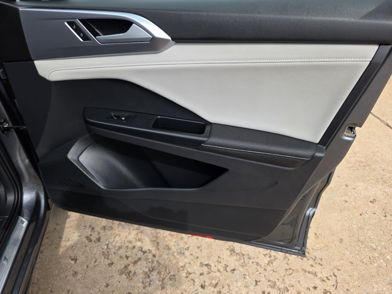 Volkswagen Taos SE 4Motion 2025