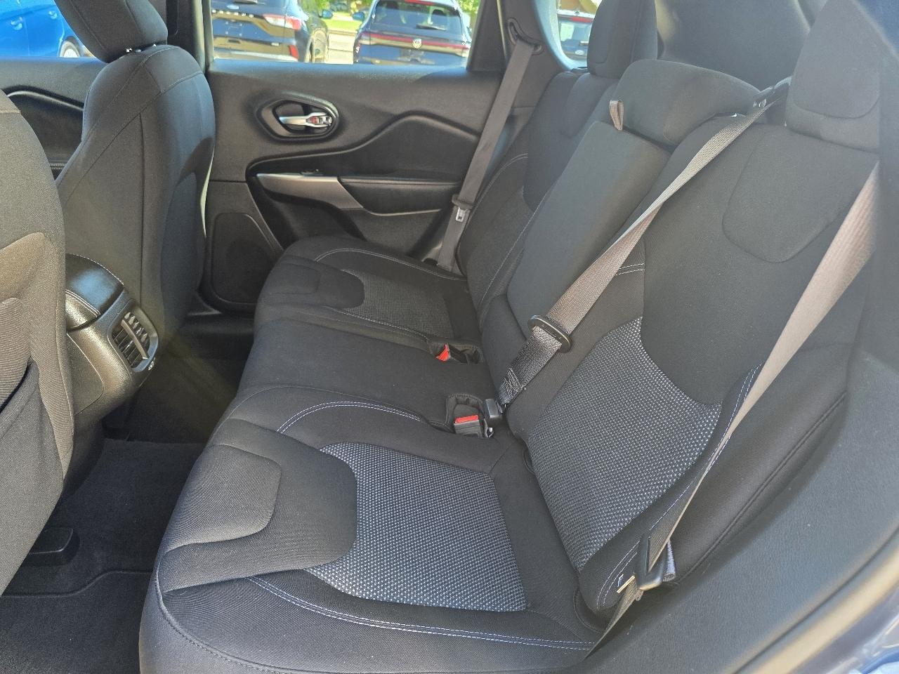 Jeep Cherokee Latitude 4x4 2021