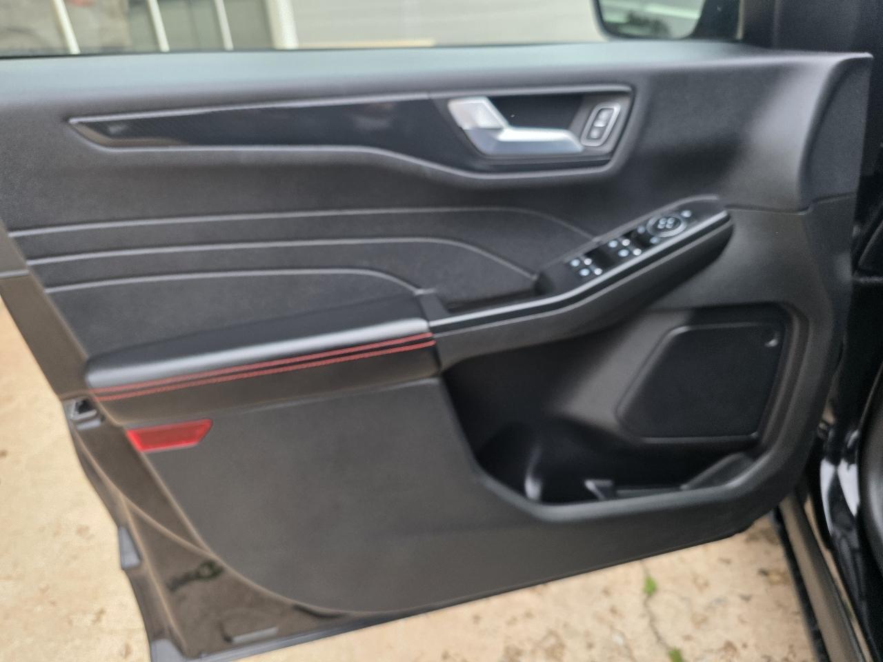 Ford Escape ST-Line AWD 2025