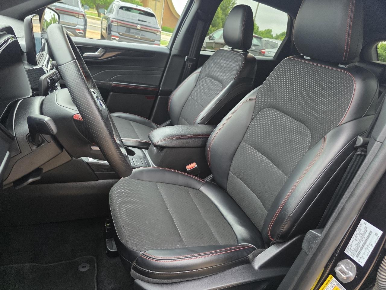 Ford Escape ST-Line AWD 2025