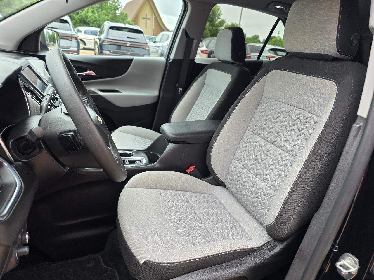Chevrolet Equinox FWD 4dr LS w/1LS 2023