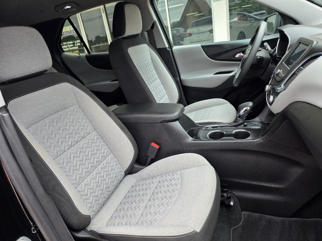 Chevrolet Equinox FWD 4dr LS w/1LS 2023