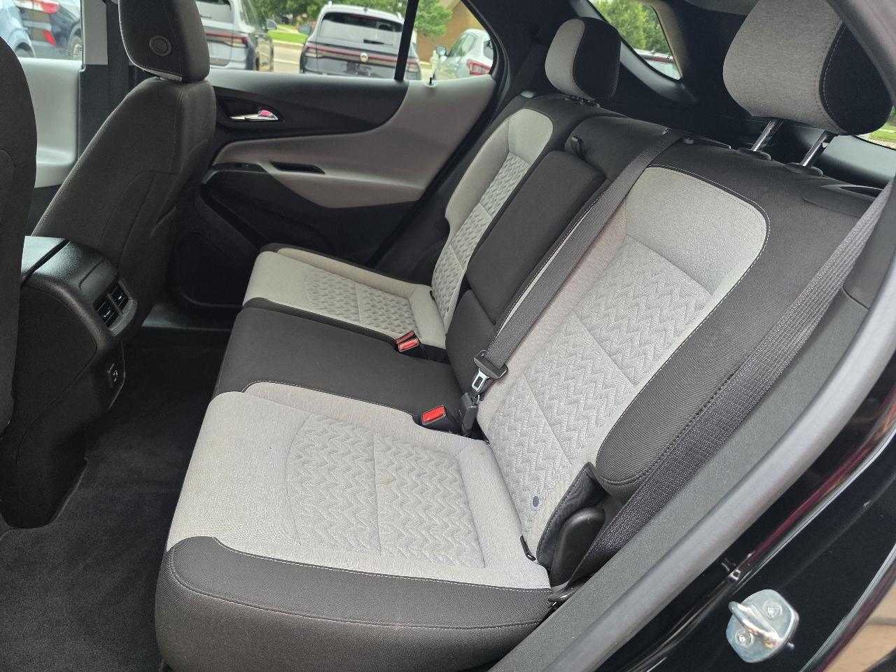 Chevrolet Equinox FWD 4dr LS w/1LS 2023