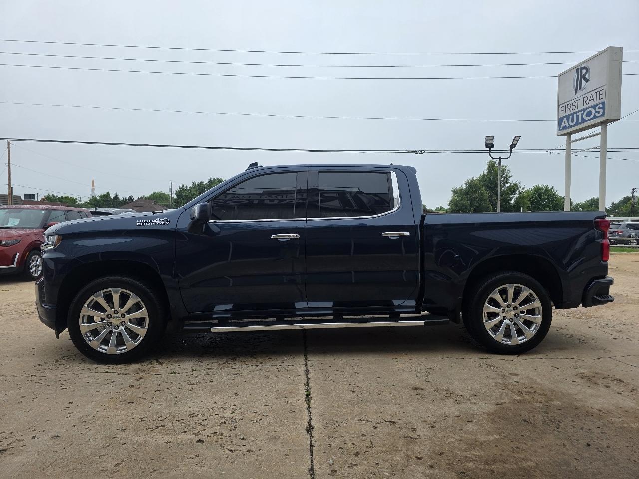 Chevrolet Silverado 1500 LTD 4WD Crew Cab 147" High Country 2022