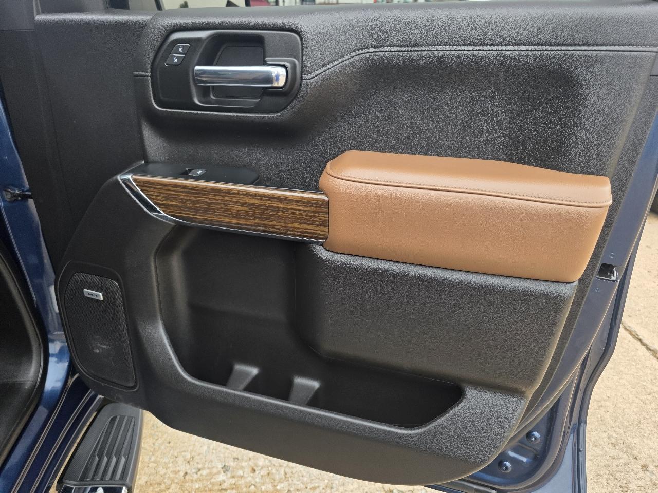 Chevrolet Silverado 1500 LTD 4WD Crew Cab 147" High Country 2022