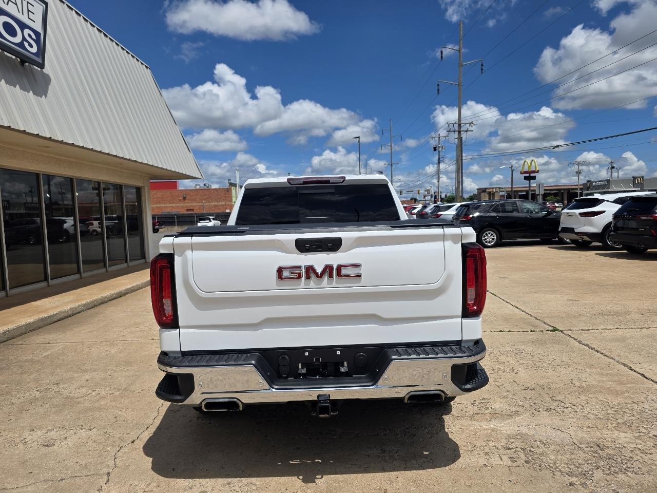 GMC Sierra 1500 4WD Crew Cab 147" SLT 2020