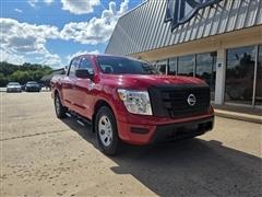 2020 Nissan Titan 