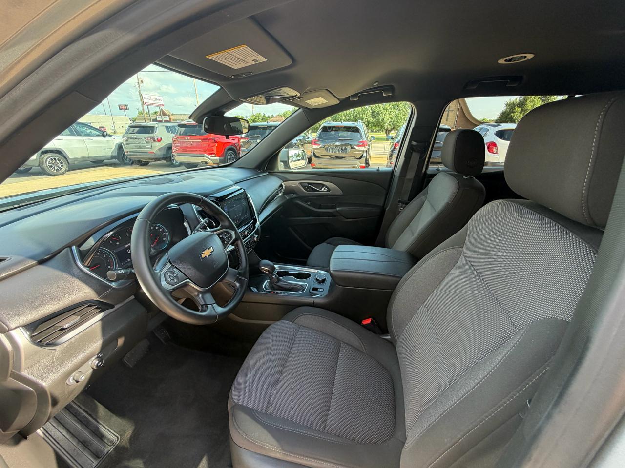 Chevrolet Traverse FWD 4dr LT Cloth w/1LT 2023