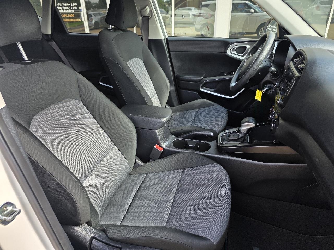 Kia Soul LX IVT 2023