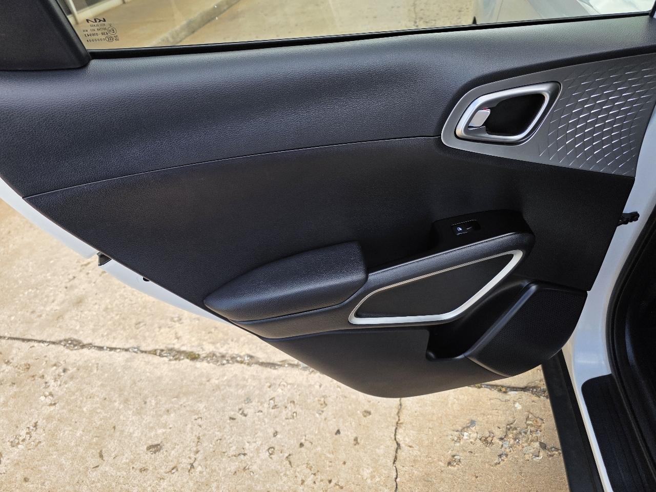 Kia Soul LX IVT 2023