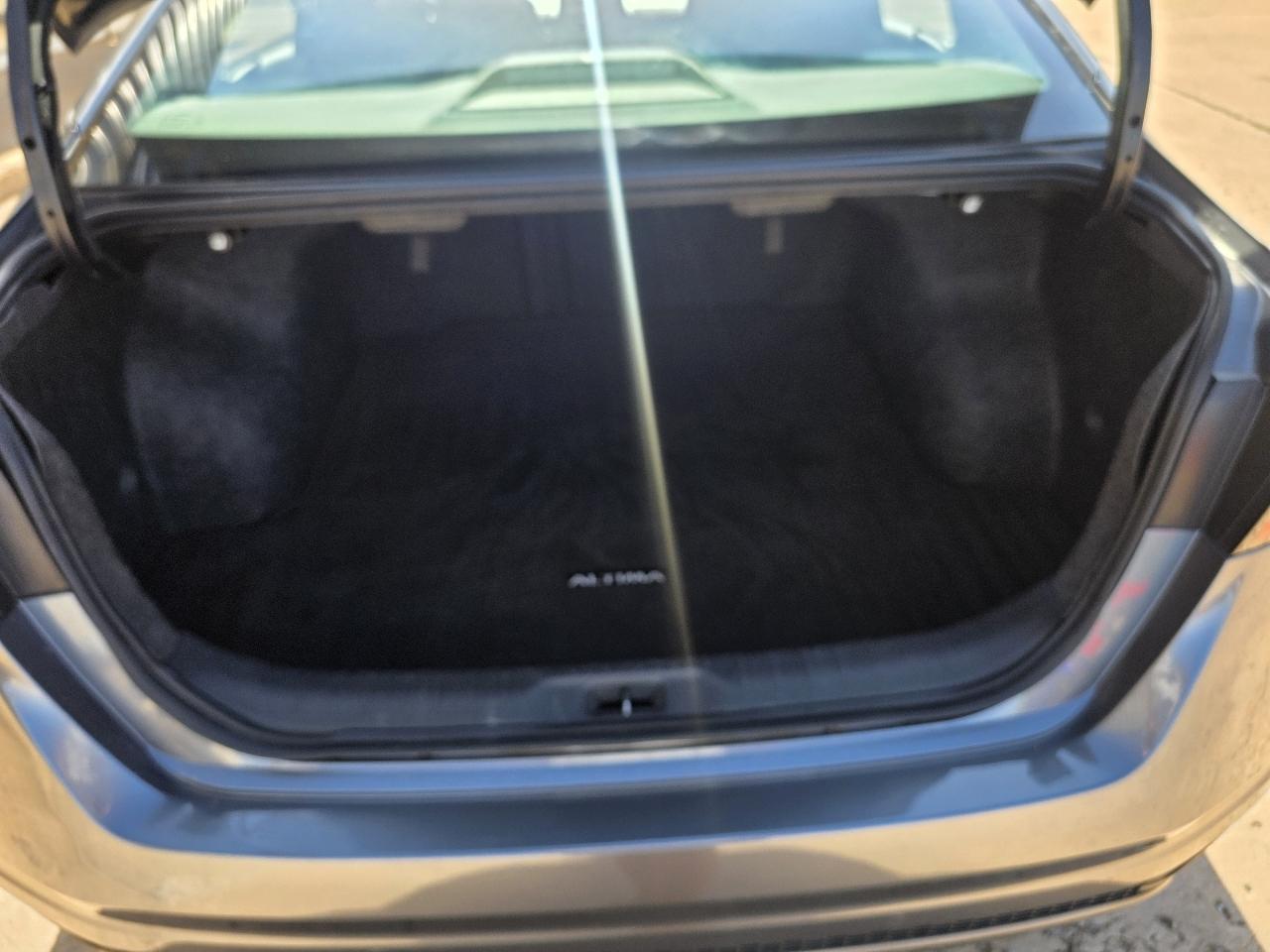 Nissan Altima 2.5 SV Sedan 2021
