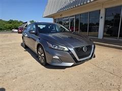 2021 Nissan Altima 
