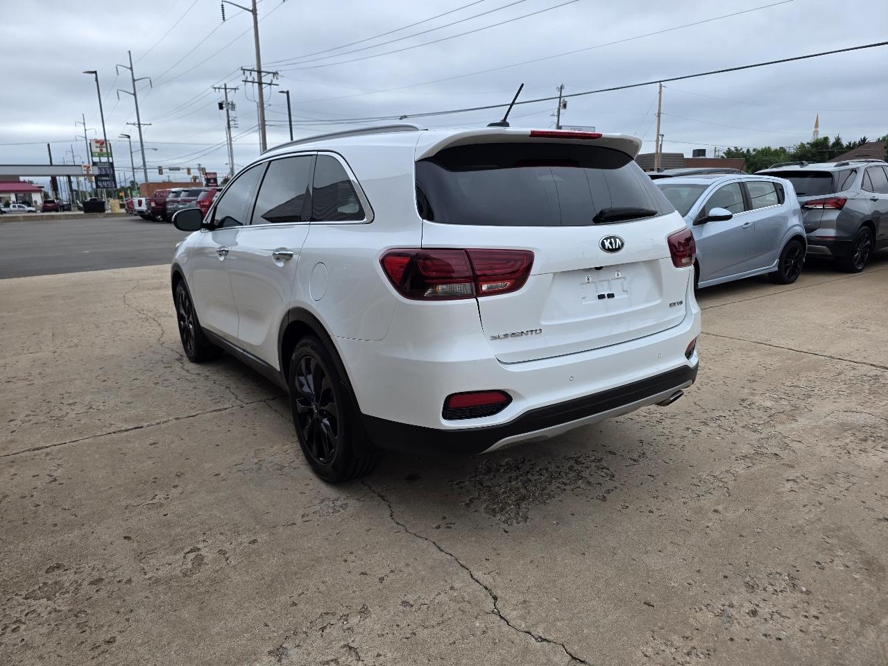 Kia Sorento EX V6 FWD 2020