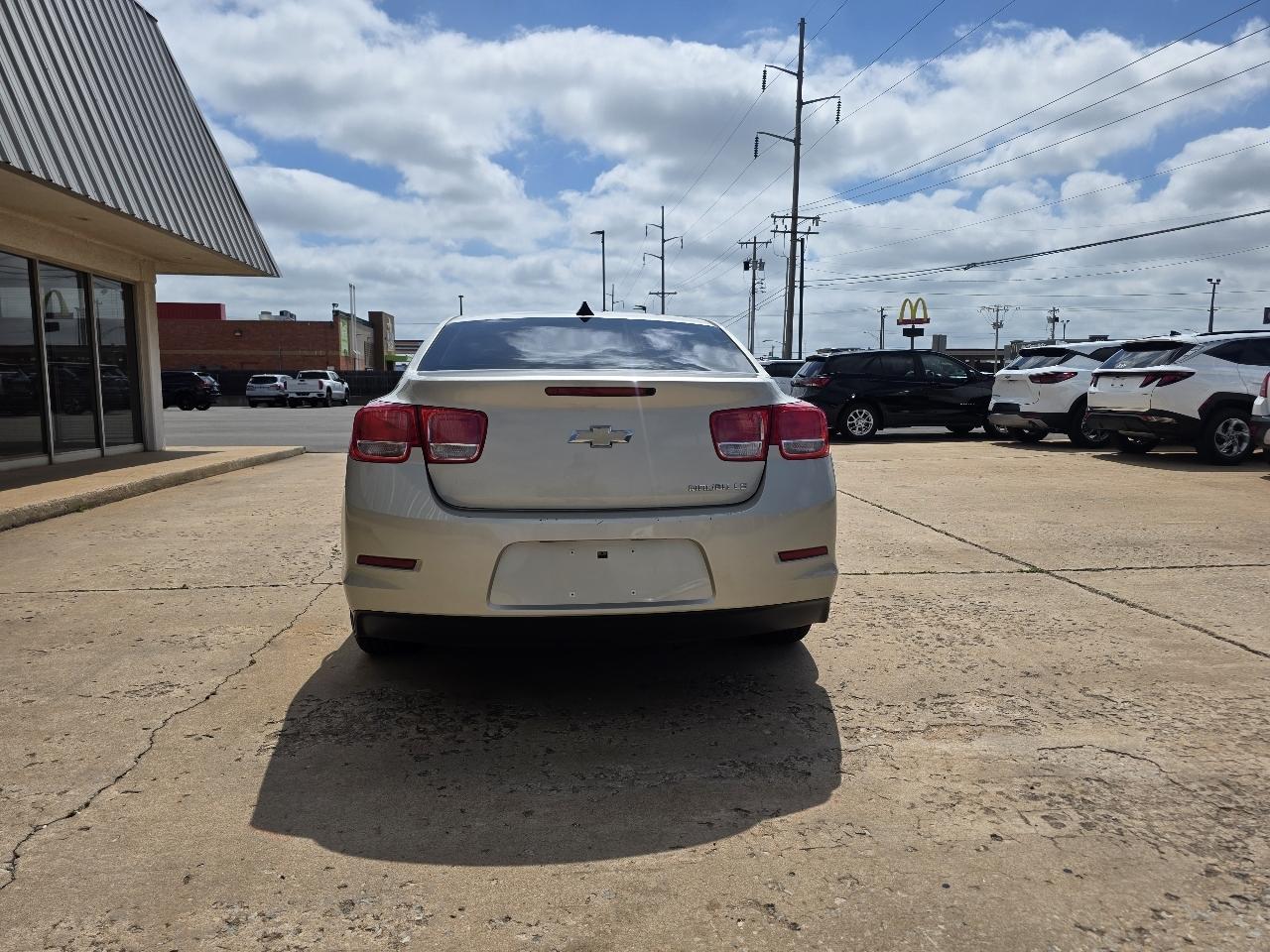 Chevrolet Malibu 4dr Sdn LS w/1LS 2014