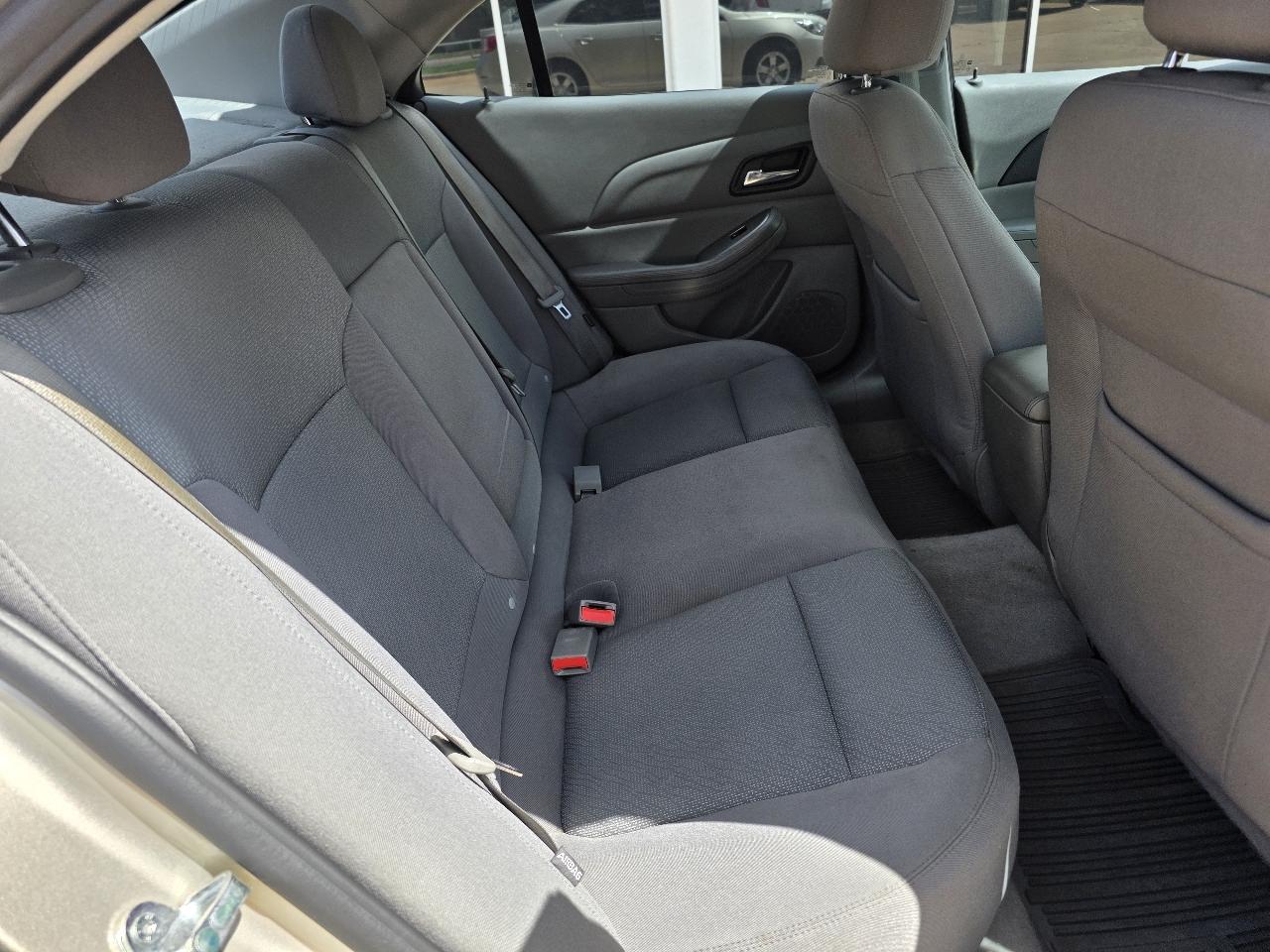 Chevrolet Malibu 4dr Sdn LS w/1LS 2014