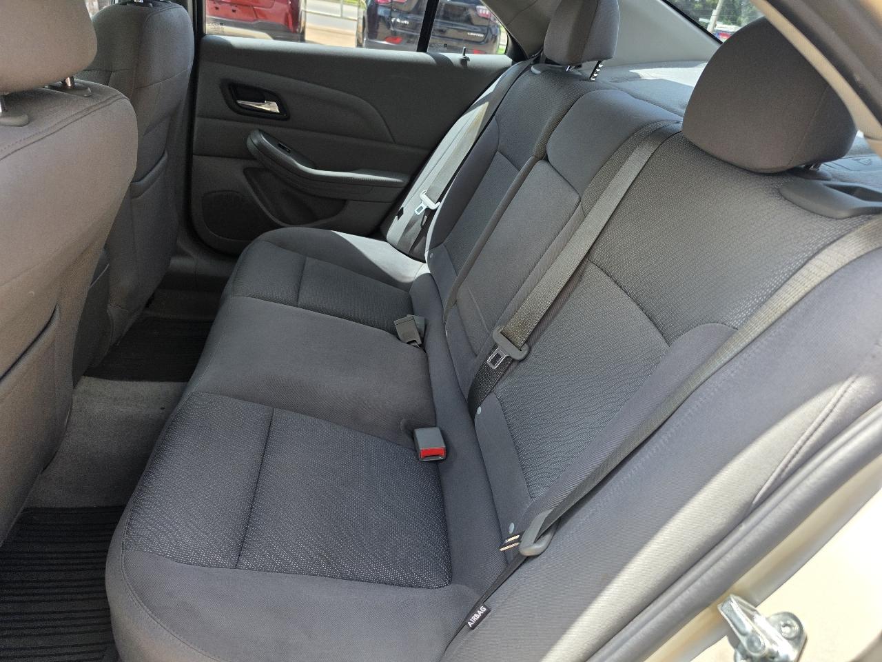 Chevrolet Malibu 4dr Sdn LS w/1LS 2014