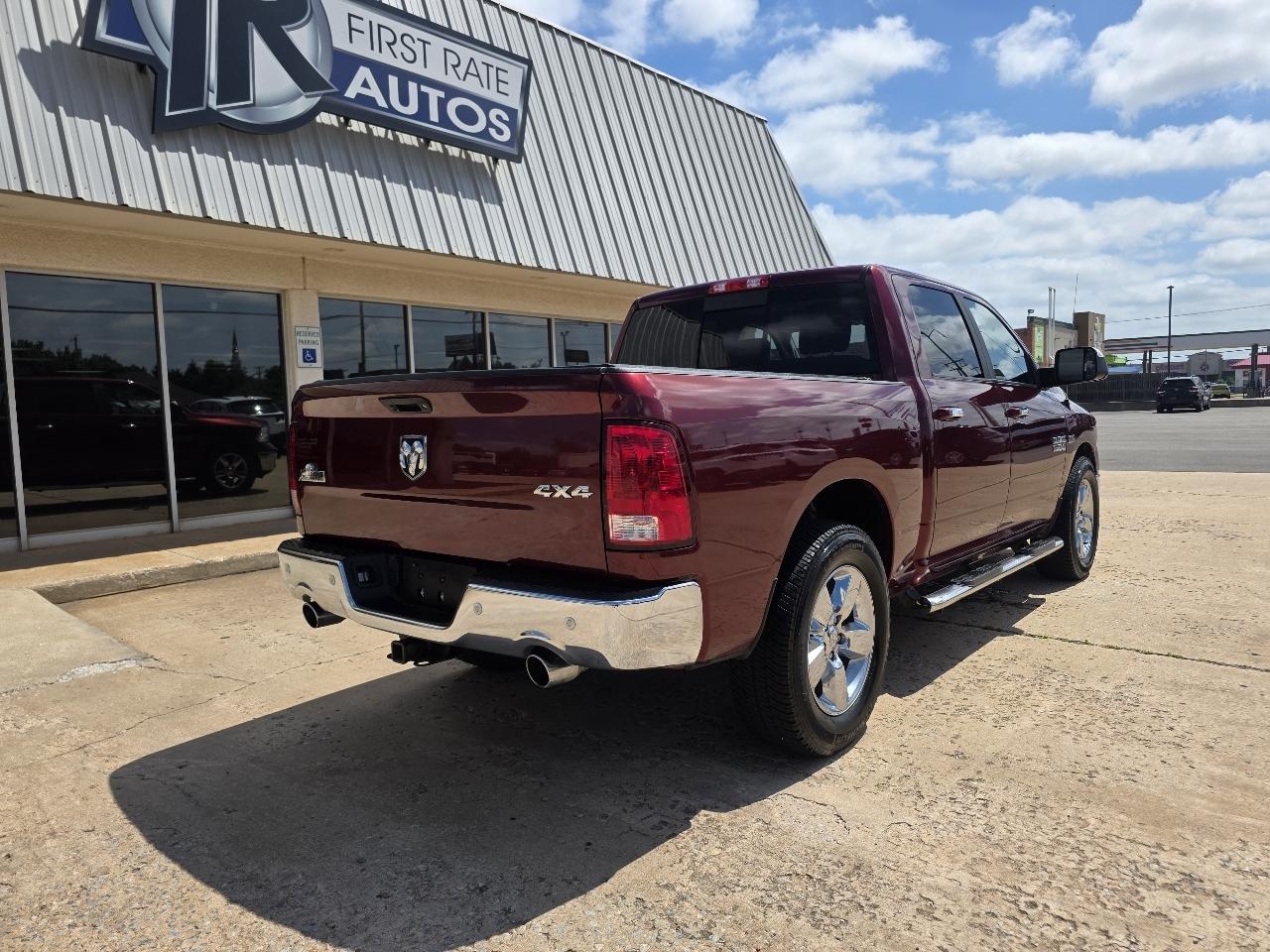 RAM 1500 Big Horn 4x4 Crew Cab 5'7" Box 2017