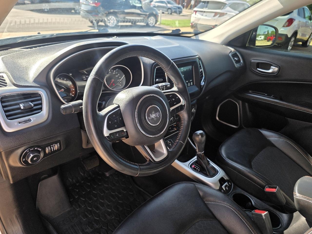 Jeep Compass Latitude FWD 2018
