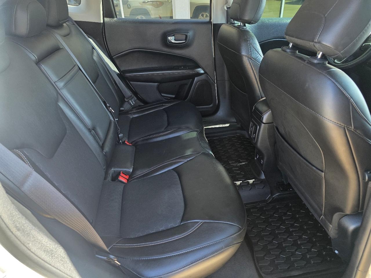 Jeep Compass Latitude FWD 2018