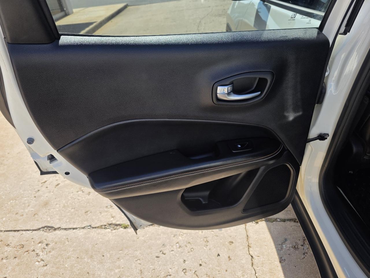 Jeep Compass Latitude FWD 2018