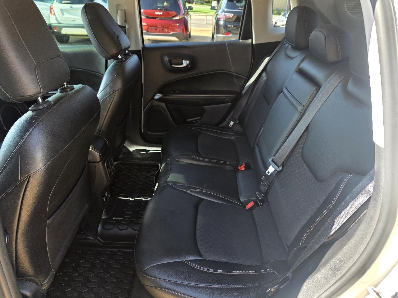 Jeep Compass Latitude FWD 2018