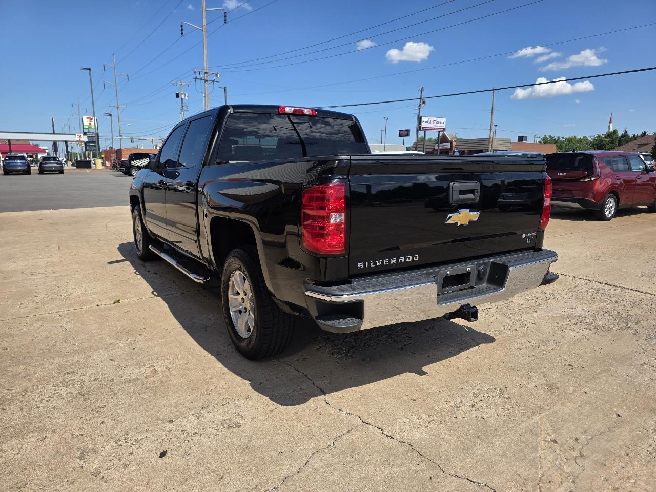 Chevrolet Silverado 1500 2WD Crew Cab 143.5" LT w/1LT 2017