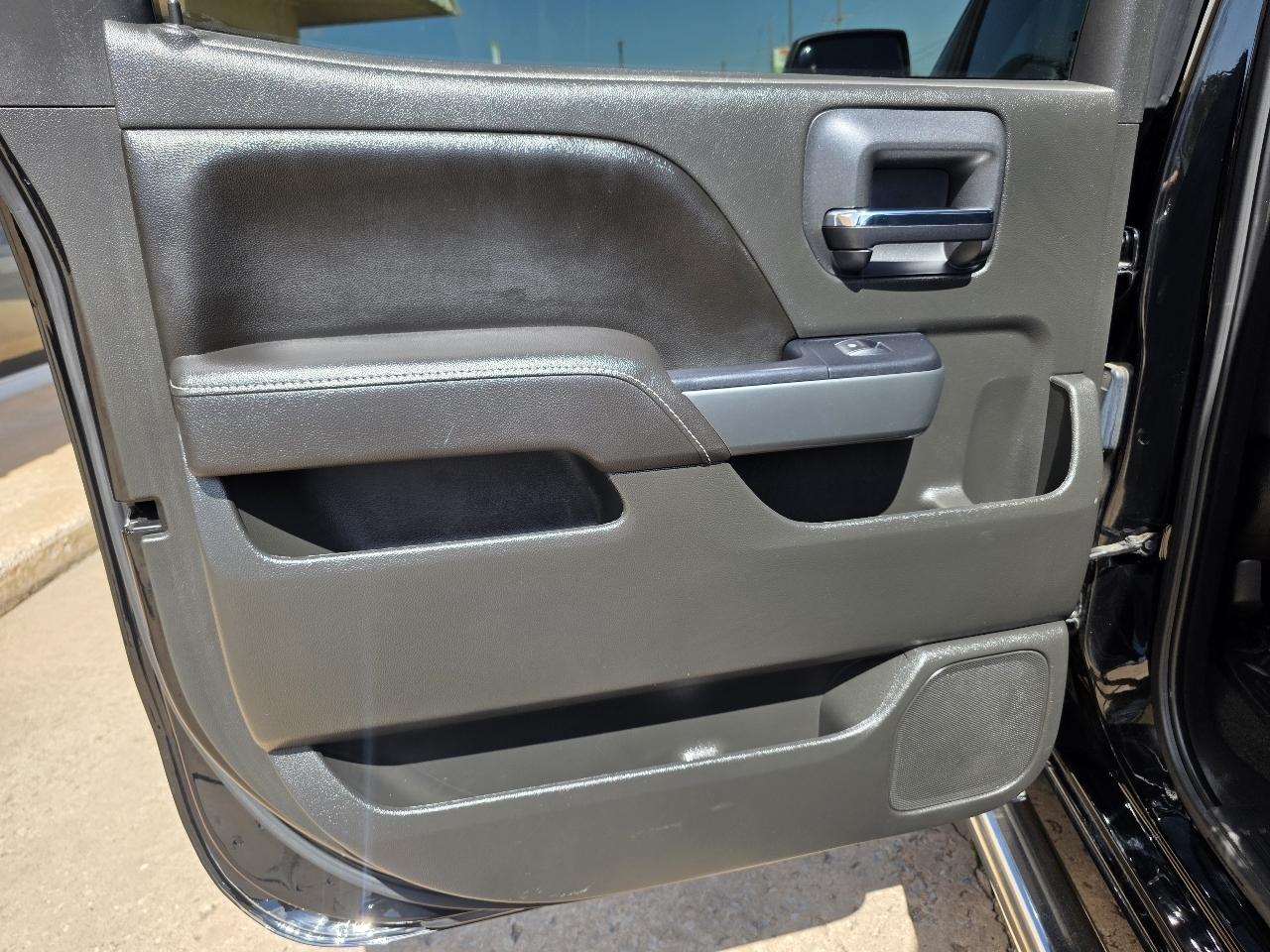 Chevrolet Silverado 1500 2WD Crew Cab 143.5" LT w/1LT 2017
