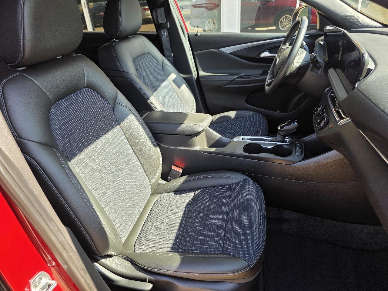 Buick Envista FWD 4dr Preferred 2024