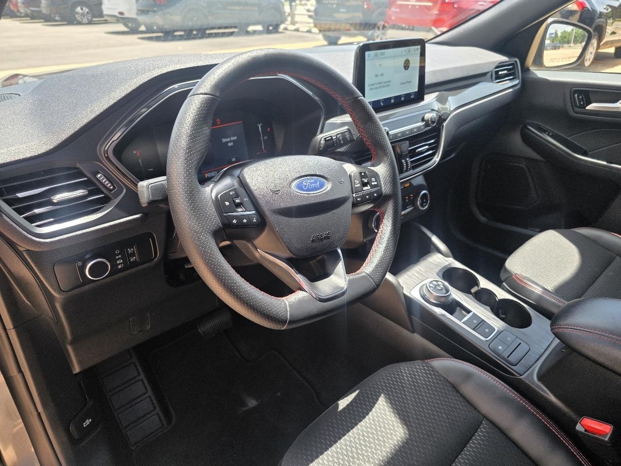 Ford Escape ST-Line AWD 2025