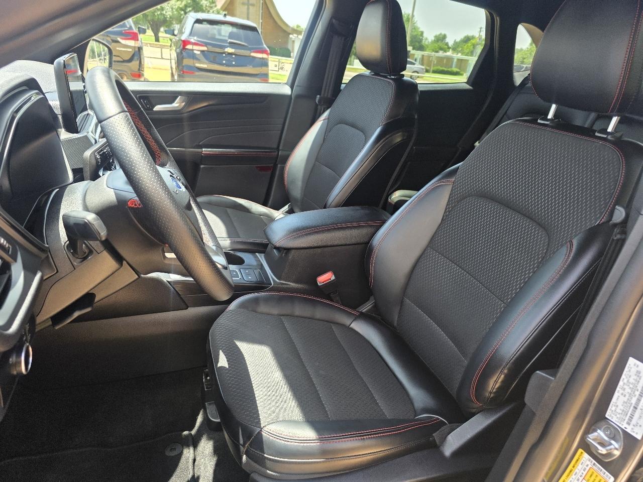 Ford Escape ST-Line AWD 2025