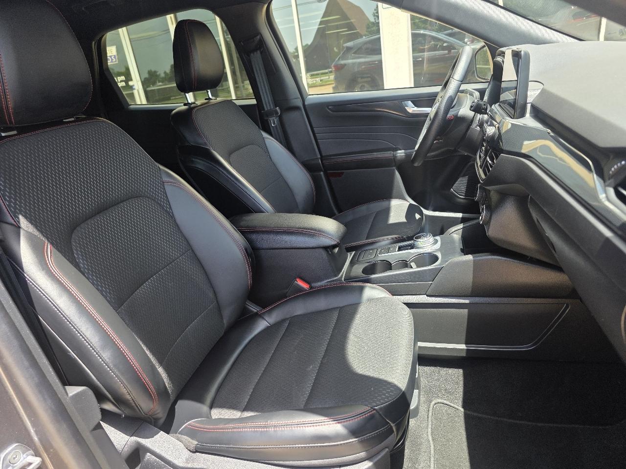 Ford Escape ST-Line AWD 2025
