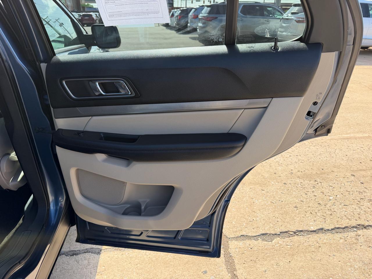 Ford Explorer XLT FWD 2018