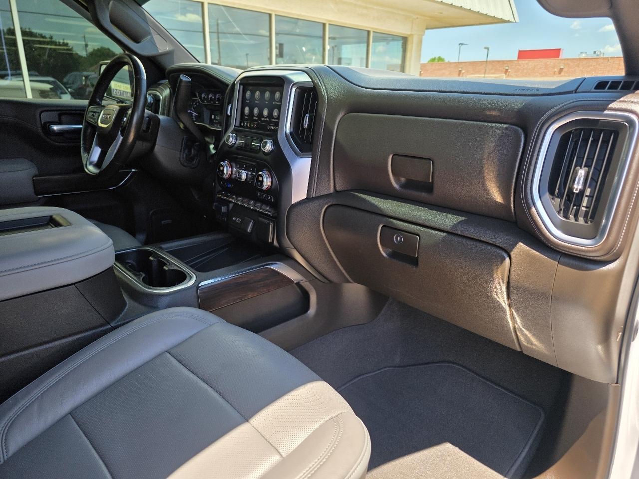 GMC Sierra 1500 4WD Crew Cab 147" SLT 2020