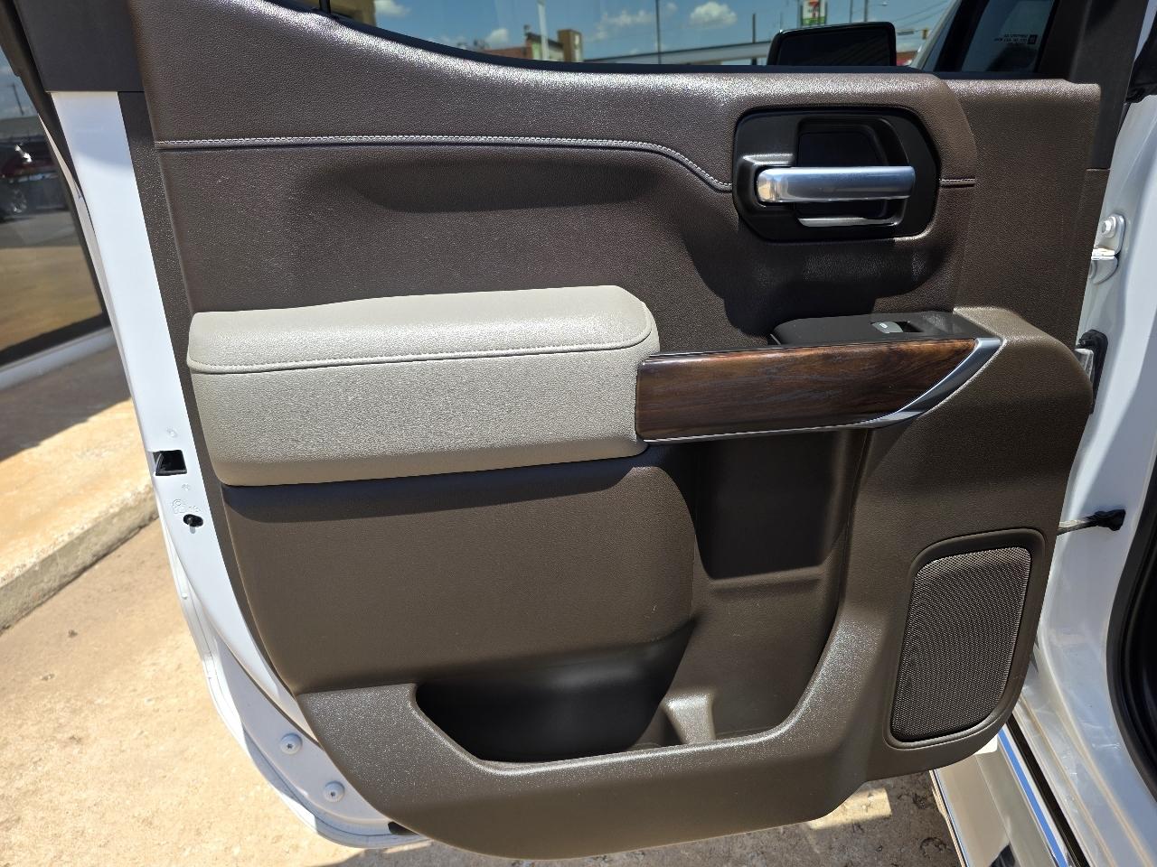 GMC Sierra 1500 4WD Crew Cab 147" SLT 2020