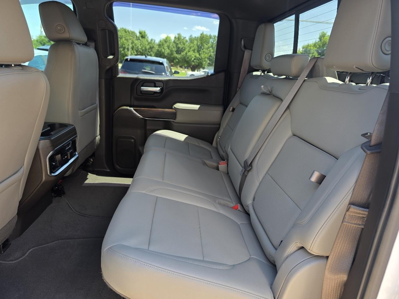 GMC Sierra 1500 4WD Crew Cab 147" SLT 2020