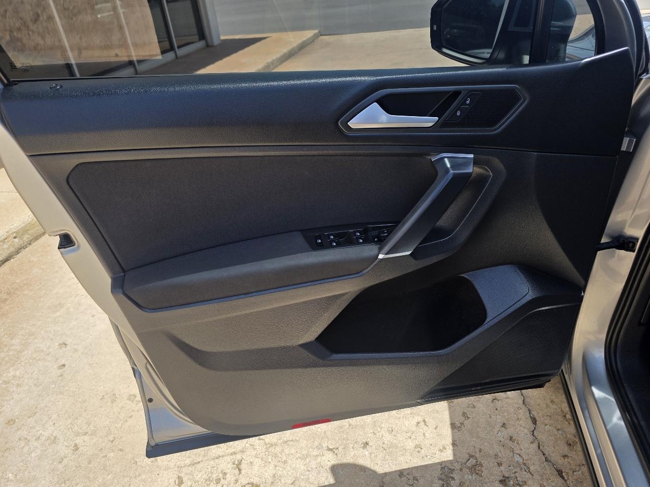 Volkswagen Tiguan 2.0T S FWD 2020