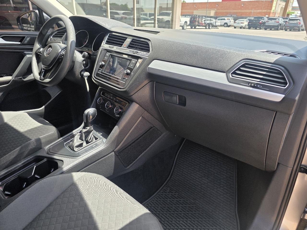 Volkswagen Tiguan 2.0T S FWD 2020