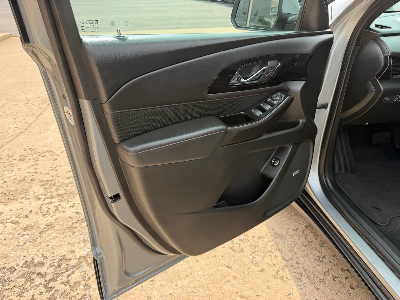 Chevrolet Traverse FWD 4dr RS 2023