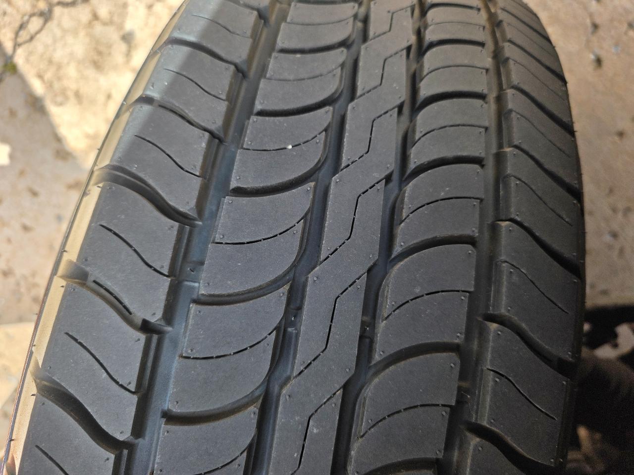 GMC Sierra 1500 4WD Crew Cab 147" Elevation w/3SB 2024