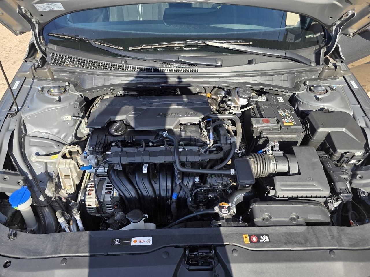 Hyundai Elantra SEL Sport Sedan 2026