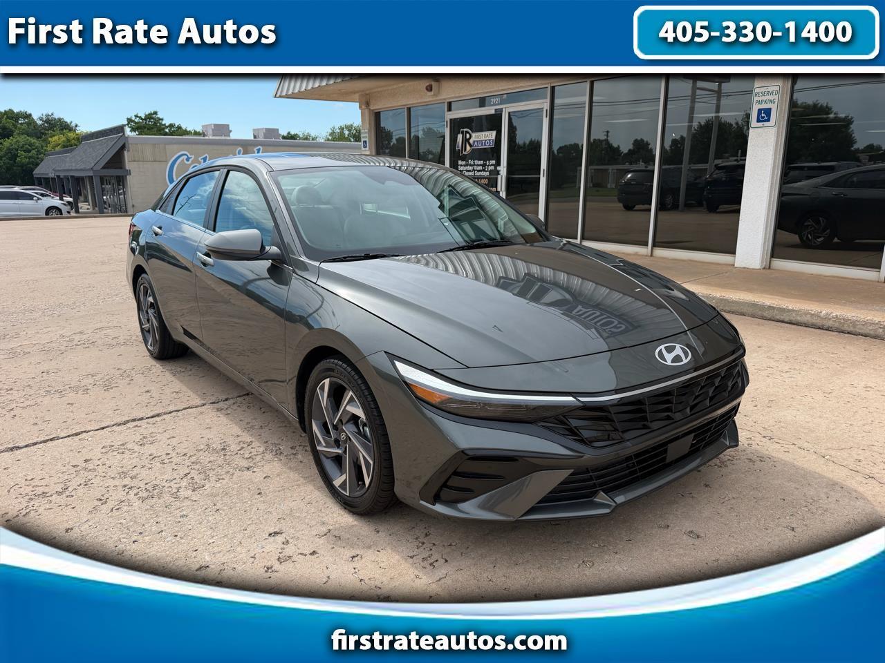 2025 Hyundai Elantra Limited IVT