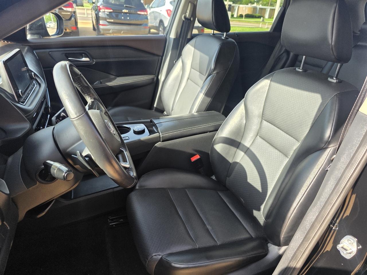 Nissan Rogue AWD SV 2023