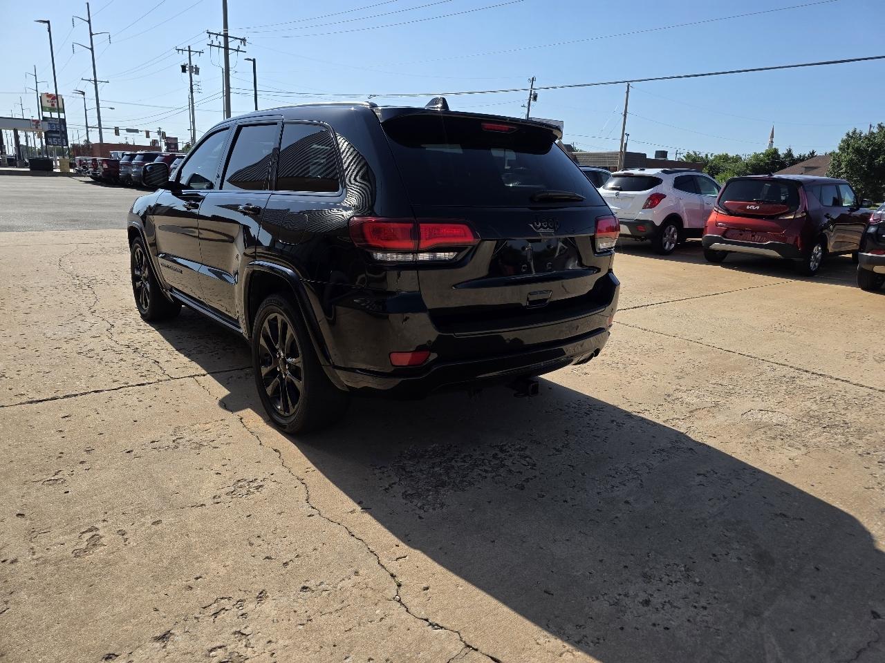 Jeep Grand Cherokee Altitude 4x2 *Ltd Avail* 2017