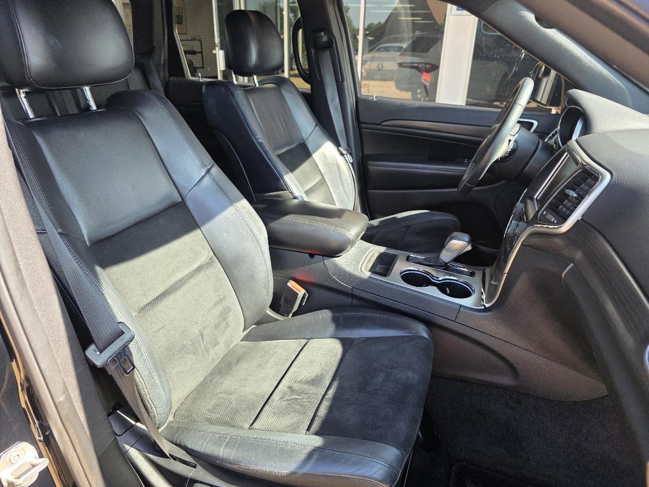 Jeep Grand Cherokee Altitude 4x2 *Ltd Avail* 2017