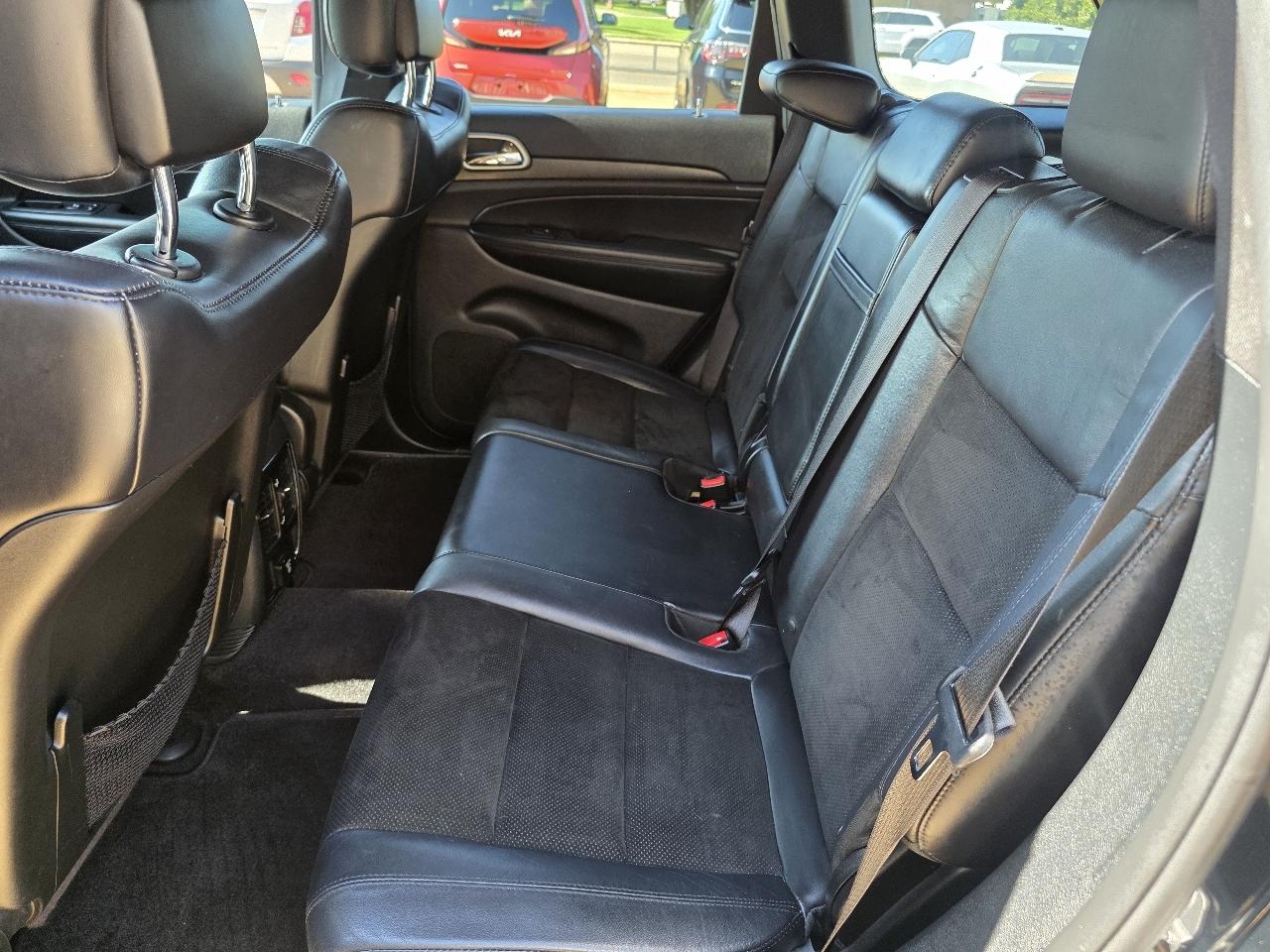 Jeep Grand Cherokee Altitude 4x2 *Ltd Avail* 2017