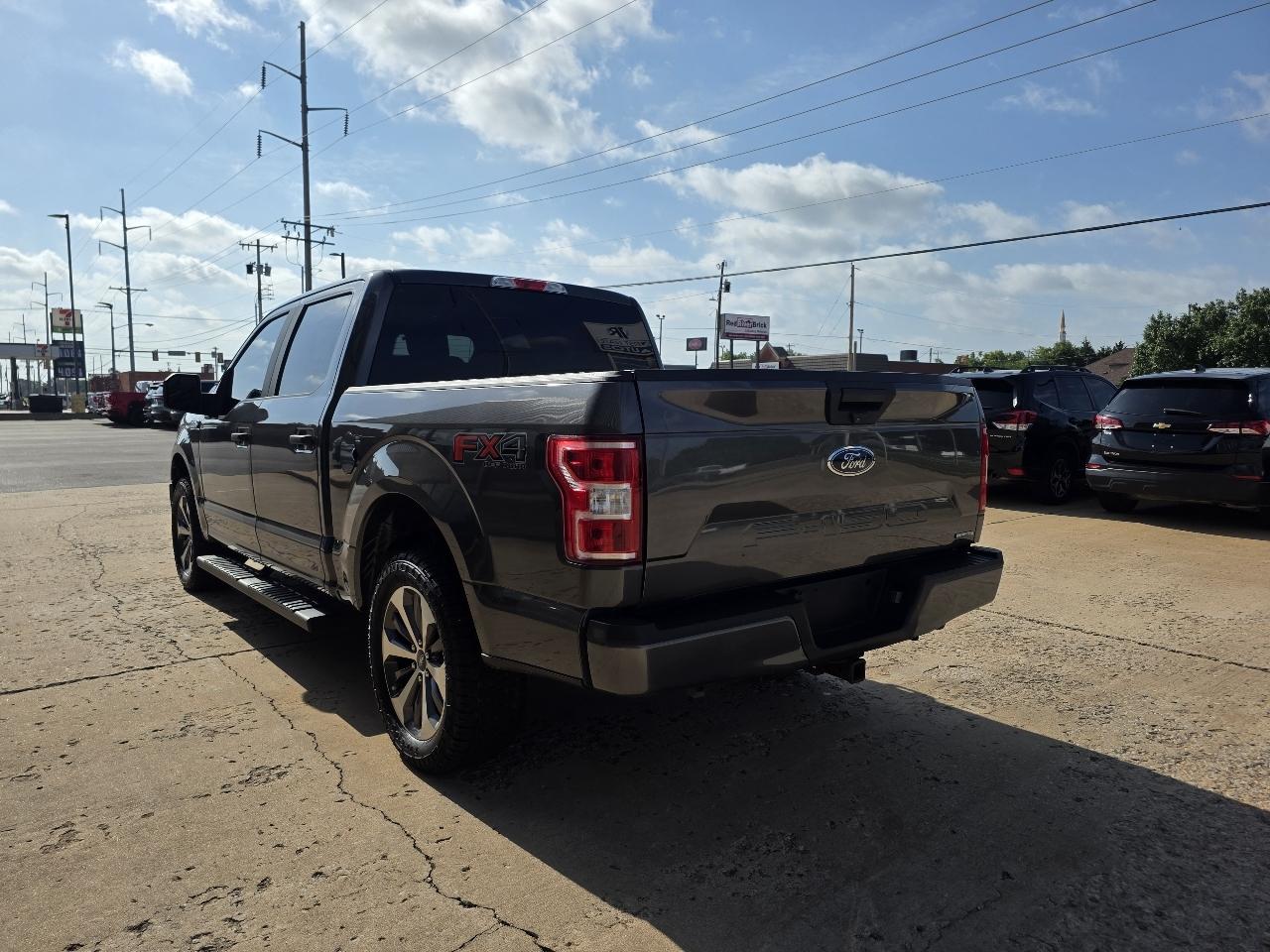 Ford F-150 4WD SuperCab 145" STX 2019