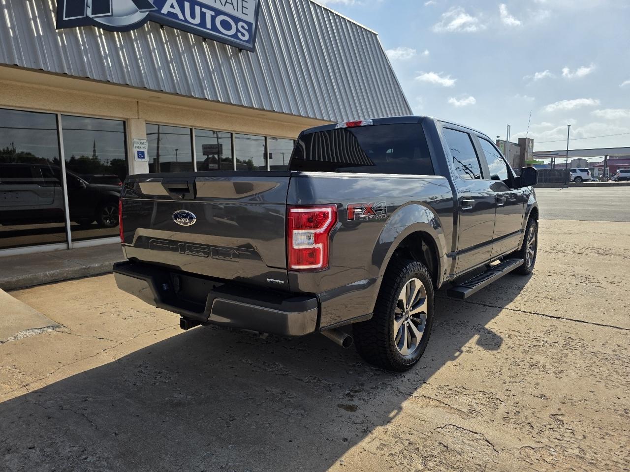 Ford F-150 4WD SuperCab 145" STX 2019